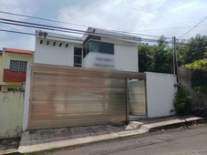 Casa en venta con recámara en planta baja Col. Manantial, Boca del Río, Ver.