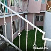 venta de bonita casa de dos plantas a 2 min de boulevard cuauhnáhuac - 3 recámaras - 147 m2