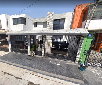 Casa En Remate Bancario, Tlalnepantla De Baz, Edo De Mexico