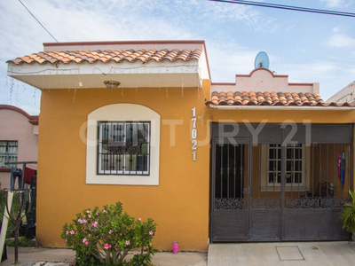 Casa En Venta En Ampliación Villa Verde