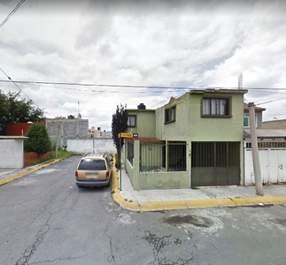 Casa En Venta En Conjunto Villas Santini Toluca Recuperacion Bancaria Mg041