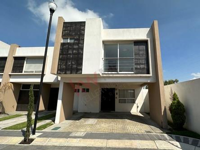 Casa En Venta Paseo Arboleda, Santin Iv, Segunda Etapa Toluca, Cerca Del Aeropuerto Toluca Con Ac...