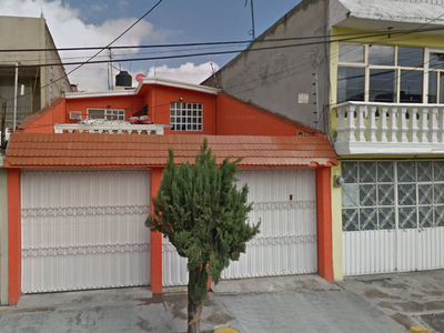Casa en venta Tepic 13, Mz 008, Jardines De Guadalupe, Nezahualcóyotl, Estado De México, México