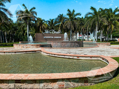 Departamento En Renta, Isla Dorada Zh Cancún. Hcs6407