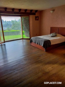 Casa en venta Bosques de las Lomas, Cuajimalpa de Morelos - 8 habitaciones - 3 baños