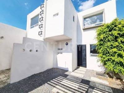 CASA EN VENTA EN BOSQUES DE LA CAÑADA, PUEBLA, PUEBLA