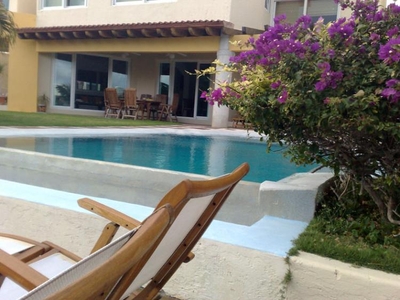 Casa en Venta en isla dorada Cancún, Quintana Roo