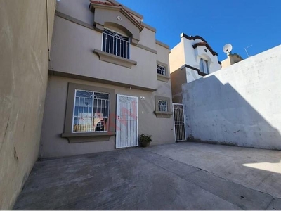 casas en renta - 120m2 - 2 recámaras - portico de san antonio - 750 usd