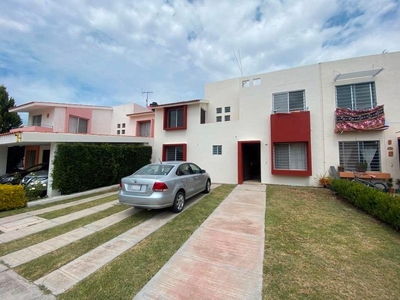 casas en renta - 200m2 - 4 recámaras - villa bonaterra - 10,000