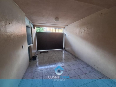 Casa en Venta de 4 recámaras, Col. Lomas de Guayangareo, Morelia. $2,738,000.