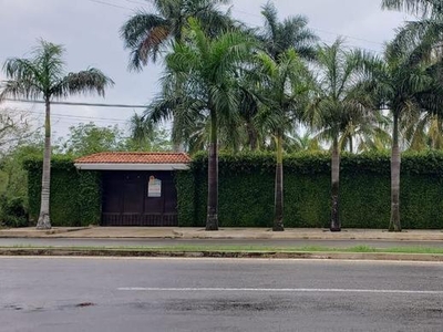 CASA EN VENTA/RENTA EN MÉRIDA, SOBRE AV. PRINCIPAL EN TEMOZON NORTE LISTA.