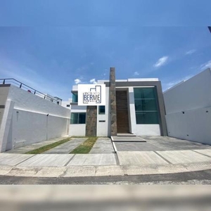 casas en venta - 253m2 - 3 recámaras - san bernardino tlaxcalancingo - 4,700,000