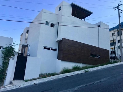 Casa en venta en Monterrey en residencial 3 recamaras