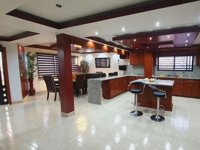 Casas en venta - 478m2 - 6+ recámaras - Tijuana - $420,000 USD