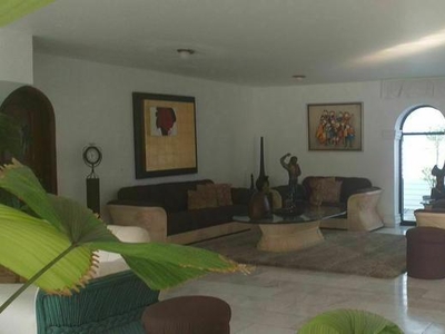 casas en venta - 900m2 - 3 recámaras - cuernavaca - 10,200,000