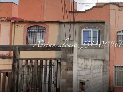 Venta de Casa - REMATE BANCARIO EN PASEO DE LOS CHOPOS SAN BUENAVENTURA IXTAPALUCA EDO MEX, San Buenaventura