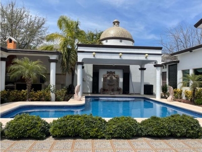 CASA EN VENTA LOS PORTALES, ZUAZUA