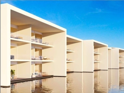 Condominio vista al mar, con diseño único, parece que sale del agua, amplia ter