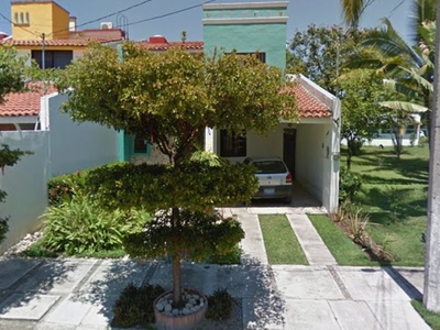 EXCELENTE CASA DE OPORTUNIDAD EN LAS ARALIAS PUERTO VALLARTA JALISCO