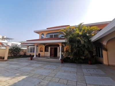 Gran Oportunidad Casa en Venta con jardín, Xalapa, Veracruz