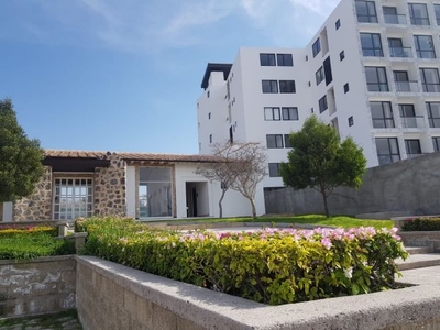 Casa NUEVA en venta en Zibatá Querétaro. 3 rec. 4.5 baños. Roof garden.