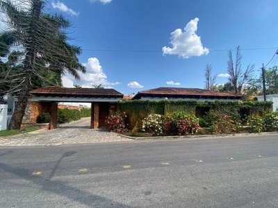 Venta de Hermosa Casa en la Ceiba Club de Golf.