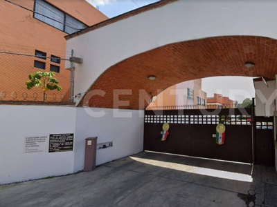 Casa En Condominio En Venta En Fuentes De Tepepan, Tlalpan.