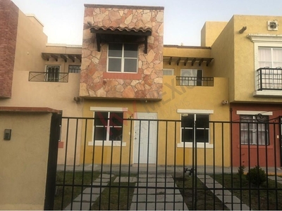 HERMOSA CASA EN VENTA REAL TOLEDO