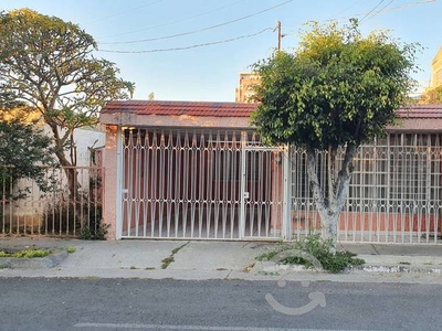 Renta Casa en Jardines de La Paz