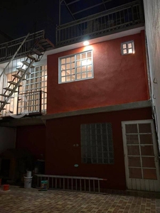 Rento Bonito Depto a 2 Cuadras de Loreto Favela