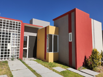 Casa En Privada 2 Habitaciones 2 Baños Alberca Cerco Electrico En Tizayuca Hidalgo
