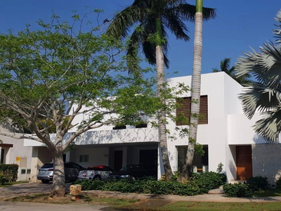 Casa Venta Yucatán Country Club Mérida