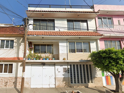 Vendo Casa En Calle 15 Las Aguilas, Nezahualcoyotl
