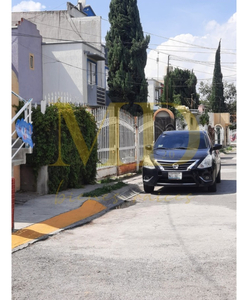 Venta De Casa En Jardín De Las Estrellas Hacienda Del Jardín, Santiago Teyahualco, Estado De México. 13