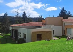 casa, residencia en renta en real de hacienda de vallescondido - 4 recámaras - 5 baños - 1000 m2