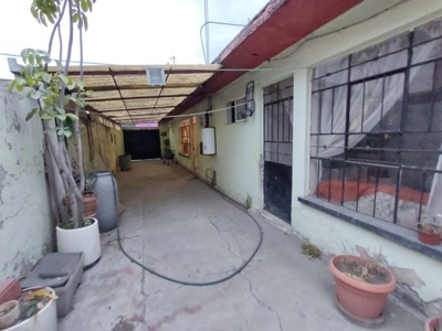 Casa en Venta en Agricola Oriental Iztacalco, Distrito Federal