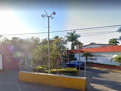 Doomos. Venta Casa 2 Habitaciones 1 Baño de Remate en Las Fincas Jiutepec Morelos