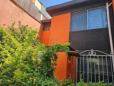 Casa en venta Avenida De Los Barrios, Ixtacala, Fracc Los Reyes Ixtacala 2da Secc, Tlalnepantla De Baz, México, 54075, Mex