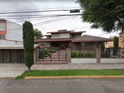 Casa en venta Bulevar De Los Continentes Mz 004, Valle Dorado, Tlalnepantla, Estado De México, México