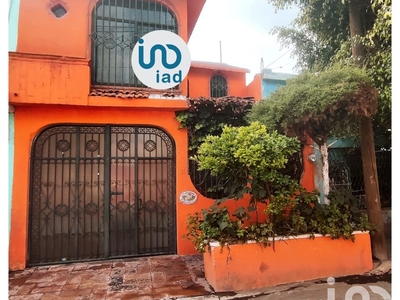 Casa en venta Avenida Gobernador Eduardo Villada, Fracc Villas De Guadalupe Xalostoc, Ecatepec De Morelos, México, 55339, Mex