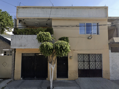 Casa en venta Puerto Dimas, Jardines De Santa Clara, Ecatepec De Morelos, Estado De México, México