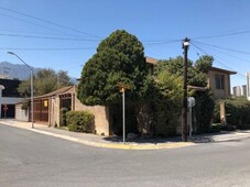 casa en renta en lomas del campestre