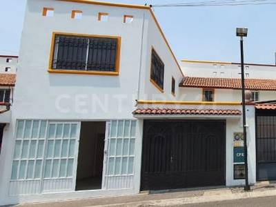 Casa en venta en Hacienda de los Arrayanes, San Juan del Río, Querétaro