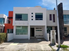 casa en venta en fraccionamiento lomas del valle