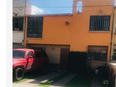 Vendo Casa En José Martí 200, Mz 028, Barrio De Tlacopa, Toluca De Lerdo, Estado De México, México *ann*