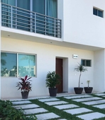 Doomos. Cancun, casa en condominio a la venta en Residencial Duke Unique Homes (YR)