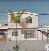 Doomos. Casa de 2 Pisos en Torreon Remate - Villas La Merced