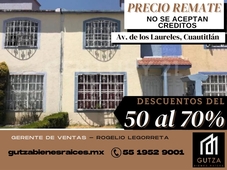 Doomos. Casa en venta en Cuautitlán Izcalli Estado de Mexico con estacionamiento a precio de remate RLR