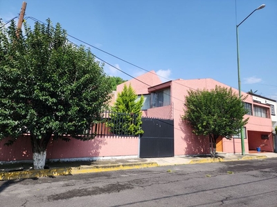 Casa en renta Febe 4, Coapa, Hacienda De San Juan Tlalpan, Ciudad De México, Cdmx, México