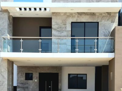 VENTA CASA EN FRACCIONAMIENTO RESIDENCIAL PRIVADO EN PACHUCA